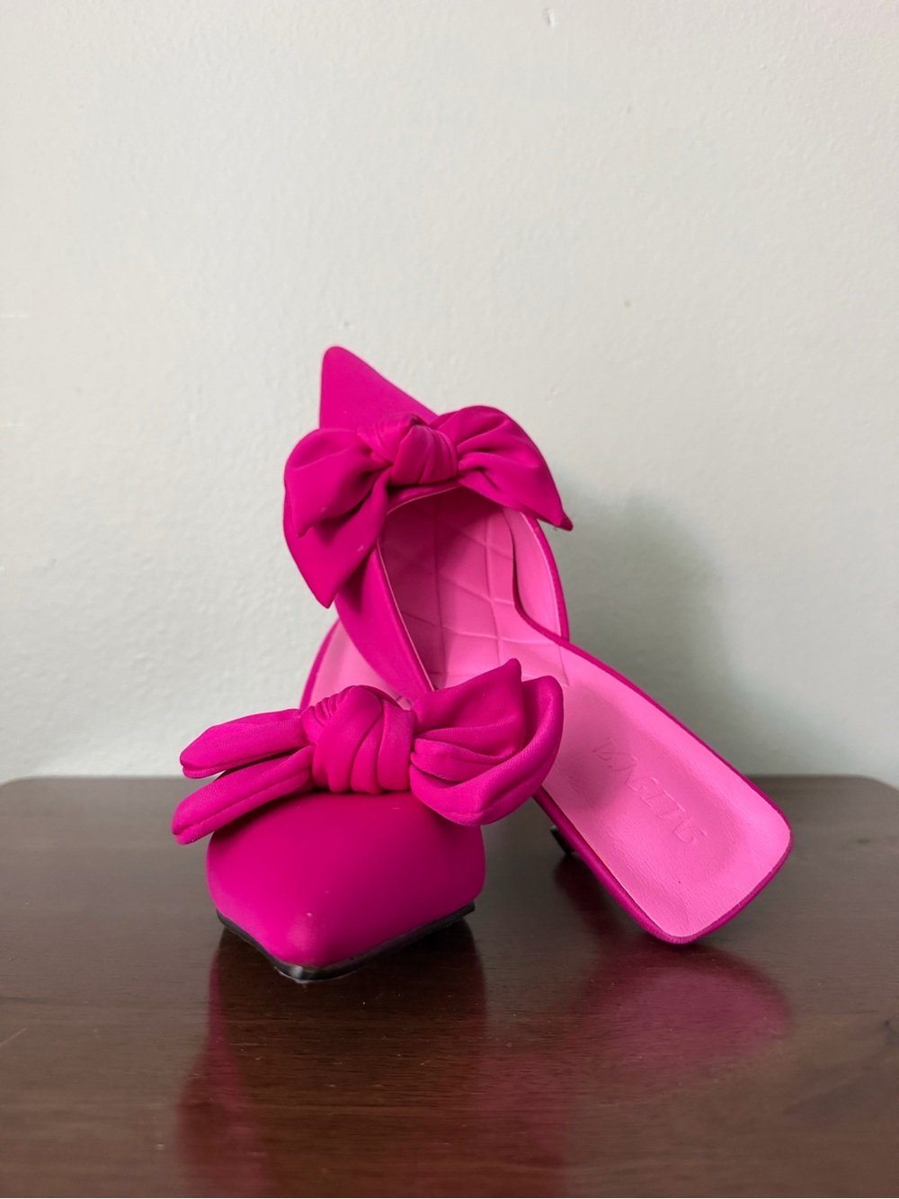 Mina Hot Pink Satin Bow Mules Pointed Toe Slip On Heels Barbiecore Statement 41
